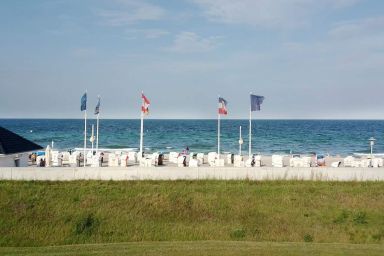 Haus Fischerstrand - Fewo Nordhues - Die Ostsee zum Greifen nah... Strandkorb am feinen Dahmer Sandstrand inklusive!