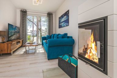 Ferienwohnung Meerzeit mit Sauna, Balkon und Wellnessbereich - Wunderschönes Appartement am Stettiner Haff mit Balkon, Sauna und Blick ins Grüne