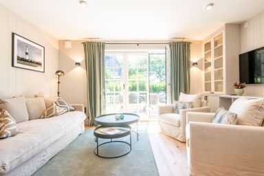 Landhaus Senwai 4 - Stadtnah. Familie. Wellness.