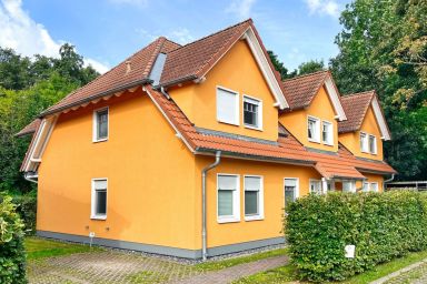 Villa Waldidyll - Urlaub in Strandnähe und in idyllischer Lage - Villa Waldidyll FeWo Rügenglück