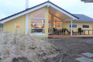 Holiday Vital Resort - 90m² Ferienhaus mit viel Platz und Charme, Sauna und Whirlpool für 10 Personen