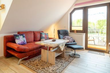 Haus Ahrens Wohnung 5 - Komfortable Ferienwohnung mit Balkon in Zingst