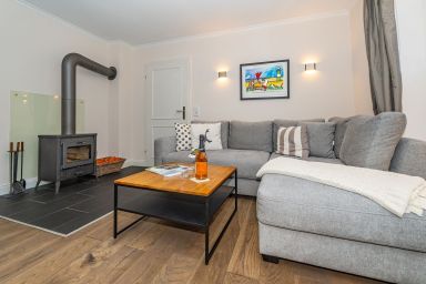 Ferienliebe Strandkoje - Ferienwohnung für bis zu 3 Personen mit Terrasse in Wenningstedt