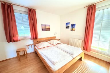 Fewo Seelenfrieden 5 - kleine Wohnung mit Terrasse - Gemütliche Ferienwohnung mit Terrasse in Alt Reddevitz – Hund erlaubt