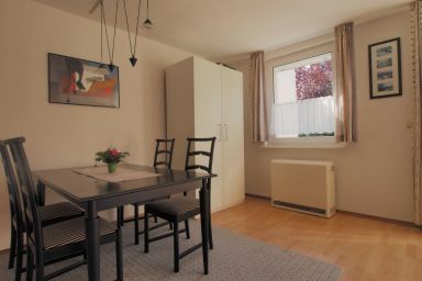 Stolteraa Ferienhaus 34 - Erholung pur – Charmante 45m² Ferienwohnung für zwei mit Terrasse nahe der Ostsee