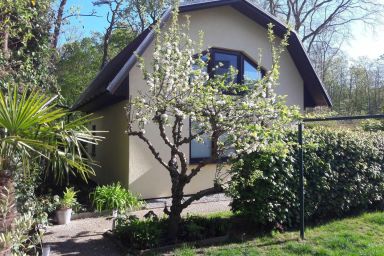 Ferienhaus Gartenblick - Gemütliches Ferienhaus für 4 Personen mit Garten & Terrasse – hundefreundlich