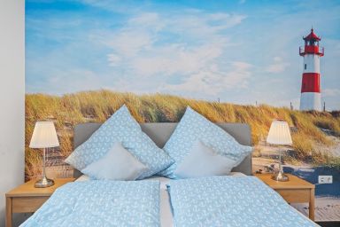 Ferienhaus "WaterLounge" am Wasser mit Sauna
