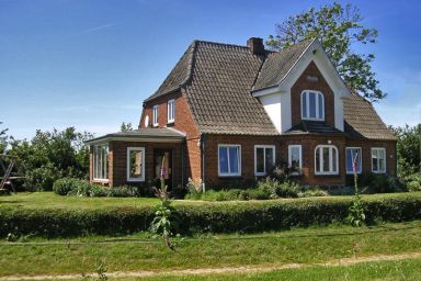 Bauernhof Scharrerie - 160-qm-Ferienhaus "Storchennest" für 10 Personen