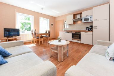 Ferienhof Gerdes in Utgast - Ferienwohnung Strandkorb