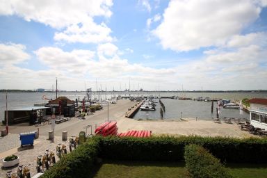Ferienwohnung Bellevue - Panoramablick auf Sund - Ferienwohnung Bellevue