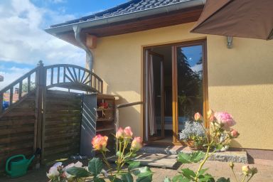 FeWo am Kleinbauernhof Gersdorf bei Kühlungsborn - 1-Raum-Ferienwohnung (max 2 Pers, 45m²) mit Gartenterrasse