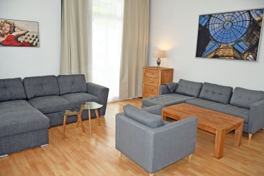 Selliner Ferienwohnungen nur 500 m bis zum Strand - 07 3-Raum-Ferienwohnung mit Balkon