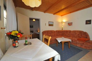 Rügen-Fewo 233 Groß Zicker - Fewo 1 Gartenwohnung
