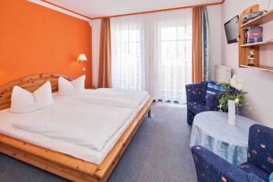 Pension und Ferienwohnungen Haus Antje - Zimmer 8