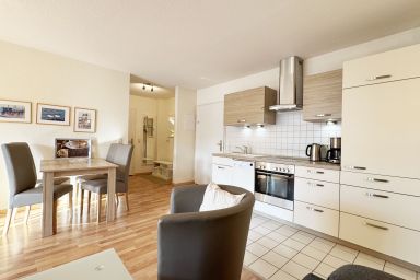 MR: Haus Nicolai Whg. 06 mit Balkon - Haus Nicolai Whg. 06 mit Balkon