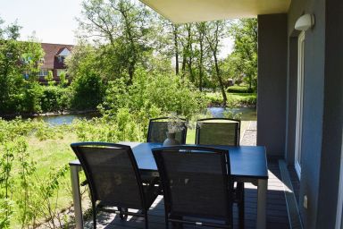 50.0.M Ankerplatz - Moderne, hochwertige Ferienwohnung, Erdgeschoss, Sauna, Terrasse, strandnah