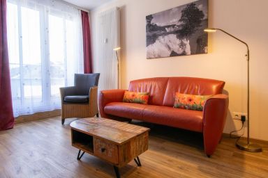 Seehof - Hundefreundliche Ferienwohnung für zwei mit tollem Balkon und direktem Meerblick