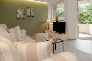Coastline - Top modernes 2-Zimmerappartement, wenige Minuten von City und Strand entfernt.