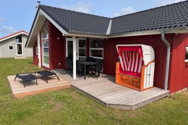Holiday Vital Resort - 79m² Ferienhaus mit  Sauna, Badewanne für 8 Personen und Hund