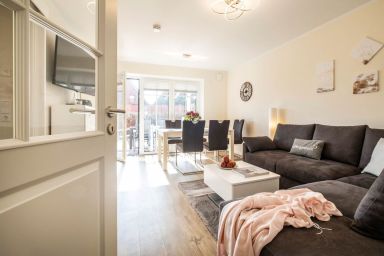 Haus Springflut - Neubau Ergeschosswohnung für 3 Personen mit Haustier
