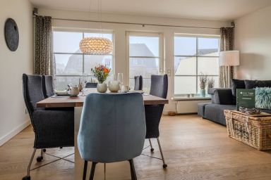 Haus Dünenwall, App. 1 - Strandnahes Hausteil mit ca. 80 m² und 3 Zimmern, für bis zu 4 Personen