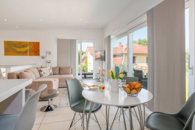 Ferienwohnung Krebssee Idyll 2 - Ruheoase am Krebssee – moderne Ferienwohnung mit Garten & Yoga in Neu-Sallenthin (Usedom)