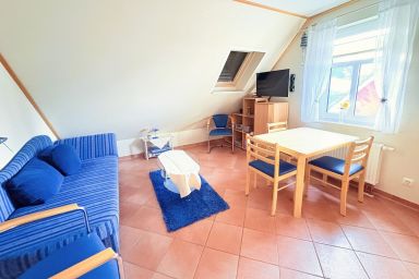 Ferienwohnung Flieder - ruhig und tierfreundlich - Ferienwohnung Flieder: Ruhige Lage, nur 500m vom Naturstrand entfernt