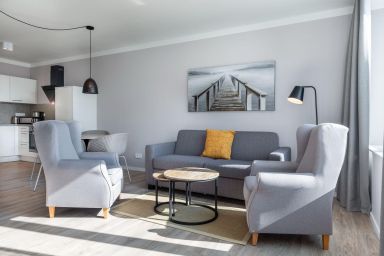 Godewindpark Travemünde Deluxe-Suite 2.13 - Sonniges Wohlfühl-Apartment mit Loggia – modernes Urlaubsglück in Strandnähe