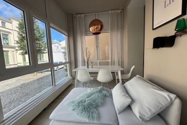 Fewo Anastasia - Gemütliche Ferienwohnung für 2 Personen mit Wintergarten