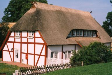 Ferienwohnung in Wohlenberg mit Terrasse, Grill und Garten