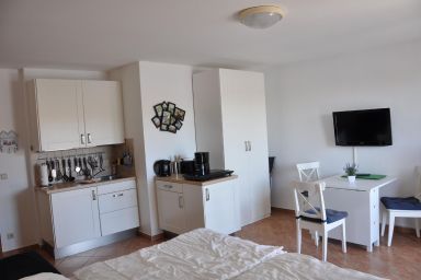 Ferienwohnung mit Balkon und Wasserblick