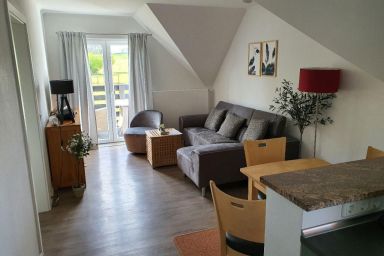 Ferienwohnung in Lütow mit Garten und Terrasse