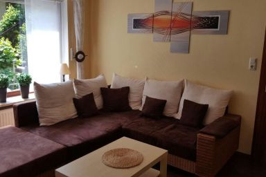 Zentrale Ferienwohnung mit Terrasse - Zentrale Ferienwohnung mit Terrasse .1