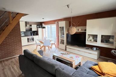 Gemütliches Ferienhaus mit eigener Terrasse - Gemütliches Ferienhaus mit eigener Terrasse .1