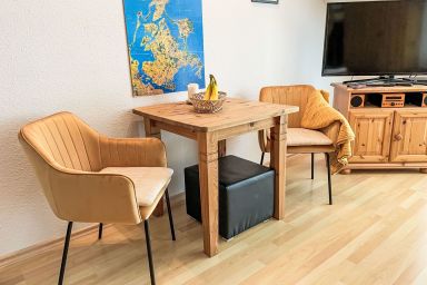 Glowe (GLW662) - Glowe (GLW657) .5