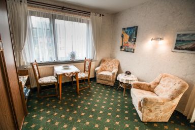 Delphin-Appartements - Wohnung U4
