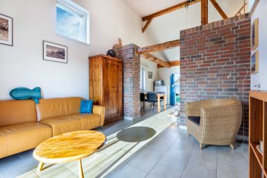Ostseelandhaus mit Südterrasse und Teich OFC 07 - Landhaus mit Südterrasse am Teich