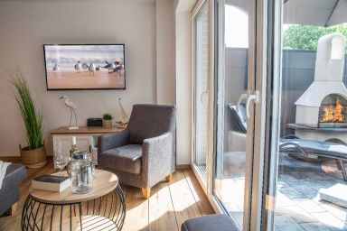 Nr. 102 - Ferienhaus ''Deichkajüte 2'' / Nähe Yachthafen