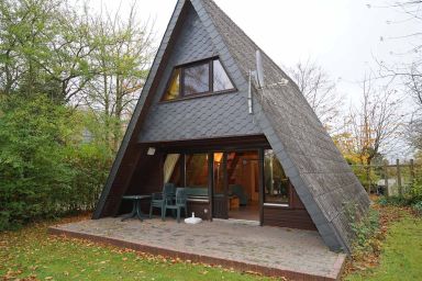 Zeltdachhaus mit Parkplatz vor der Haustür - Zeltdachhaus - Waldblick