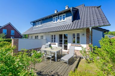 Gutshofhäuser Sellin | Haushälfte 1