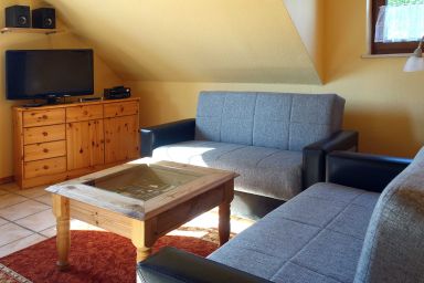 Ferienwohnungen Kirsch in Parow - Ferienwohnung im Obergeschoss 4
