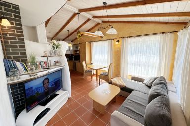 MR: Ferienhaus Thea mit Terrasse - Ferienhaus Thea mit Terrasse