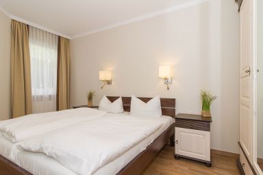 FeWo Am Strand / Strandvilla Belvedere (Ostseeallee) - FW 19, Ferienwohnungen am Strand - max. 4 Personen