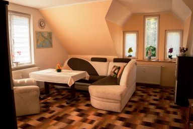 Fewos Haus Wiesenblick *300m bis zum Ostseestrand* - Ferienwohnung 1 mit Balkon, Parkplatz & WLAN