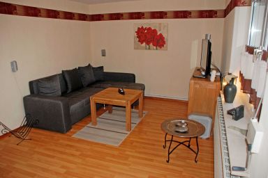 Ferienwohnungen auf dem Pommernhof mit großem Garten! - Ferienwohnung Pommernhof mit Terrasse im EG