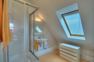 Camping- und Ferienpark Wulfener Hals - 23qm Ferienwohnung am Golfplatz DG