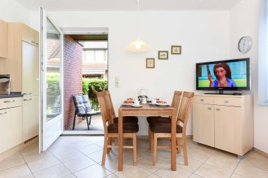 Haus Albatros in Neuharlingersiel - Ferienwohnung unten rechts
