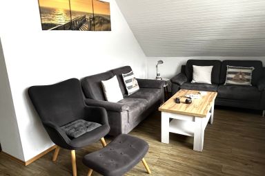 "Haus Elisa" - geräumige Ferienwohnung mit 2 Schlafzimmern im Ostseebad Grömitz