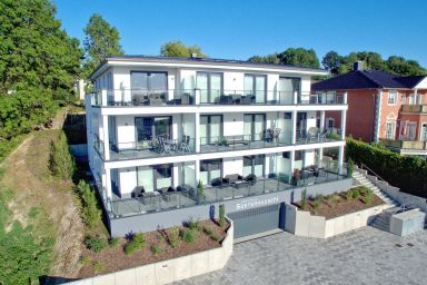 Residenz Seeterrassen - Ferienwohnung mit eigener Sauna und Balkon mit Seeblick - Residenz Seeterrassen