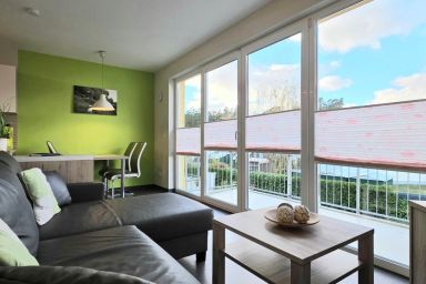 Ferienwohnung KWi 74 OG "Lundi" - 2-Zimmer-Ferienwohnung mit Balkon inkl. 3 Fahrräder und WLAN